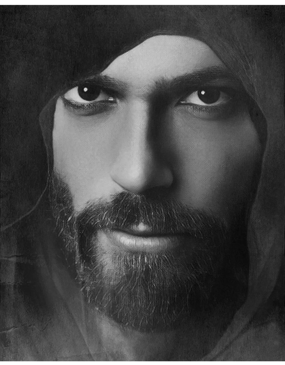 Buenas noche, espero que todas las Conchis, Conchitas y Conchas hayan pasado un estupendo día y aquí os dejo una foto del niño 
#CanYaman