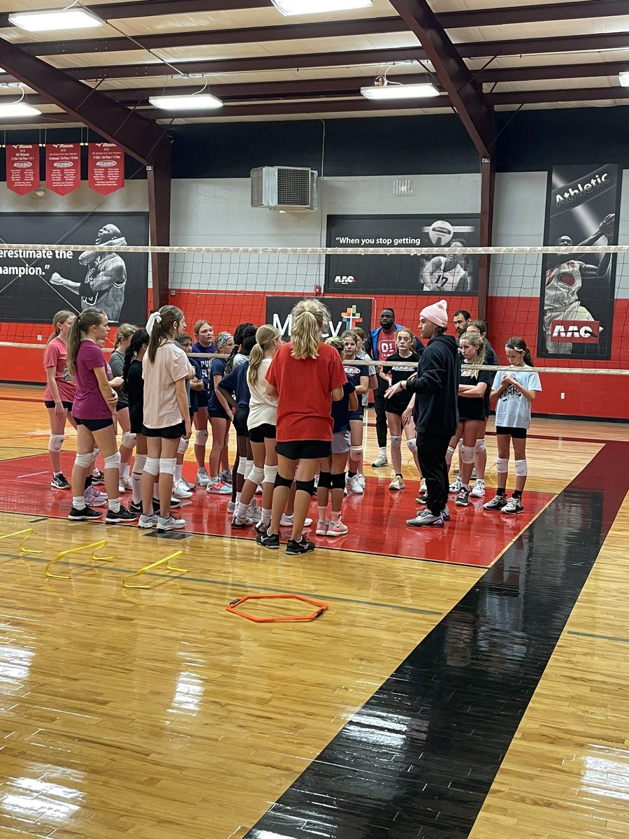 D1 Training - Rogers tweet media