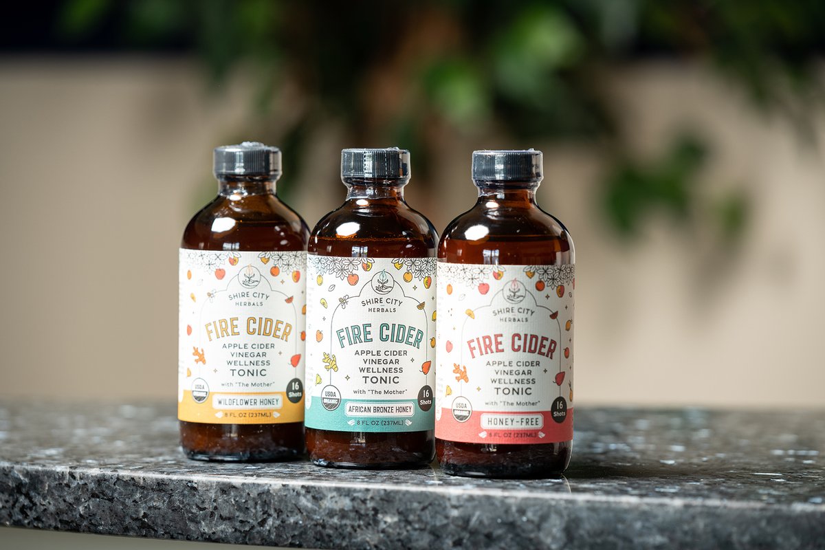 InovarPackaging's tweet image. Textured papers are a great option to elevate your label. They offer you access to a customers sense of sight to visually see your branding but also their sense of touch when they handle your product to create a memorable experience.

#inovarpackaginggroup #texturedpaperlabels