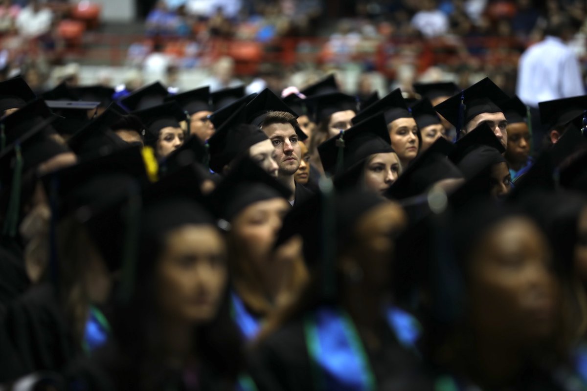 UHClearLake's tweet image. The big day is almost here! 🎓 #UHCL #UHCLGrad #Fall22 #Commencement
