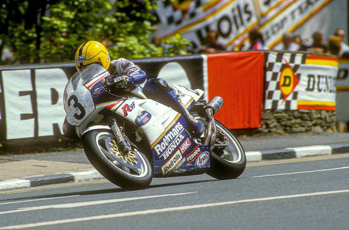 Paul Phillips tweet media