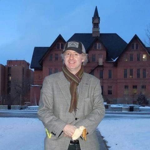 ZmmQuality's tweet photo. Dr. Anthony McWatt all the way from England in front of #MontanaState's iconic #MontanaHall where #RobertMPirsig had taught English composition. McWatt had earned the 1st PhD #Pirsig's #MetaphysicsofQuality &amp; organized an #MOQ conference in 2005 featuring #RobertPirsig. https://t.co/BzaoXEjpwB
