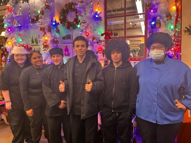 Here are a few more photos from last night's sold-out Jingle &amp; Mingle event at the lovely Vaillancourt Folk Art. 

#jingle&amp;mingle #jingle #mingle #holiday #event #vaillancourtfolkart #blackstonevalley #bvcc #community