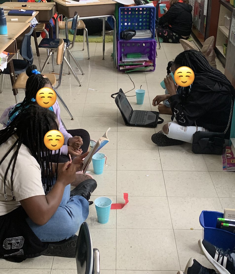 MaggieWas97's tweet photo. Hot cocoa and reading day with our fifth grade buddies! Taking some time to get leadership and bonding with some amazing role models. I love this time where my kids can connect with older peers.
#teaching #SEB #buddyclassrooms https://t.co/PUfdreaQqG
