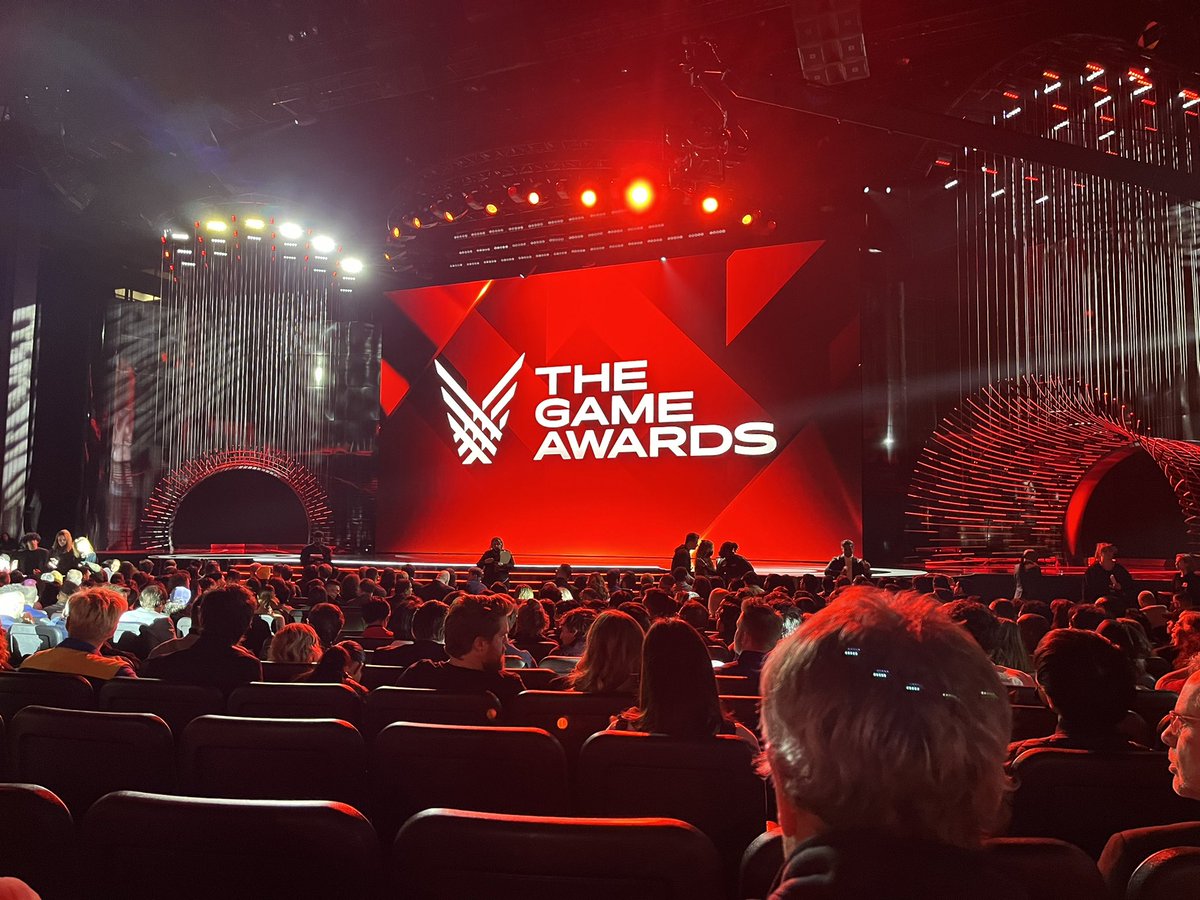 StayXboxReady tweet media