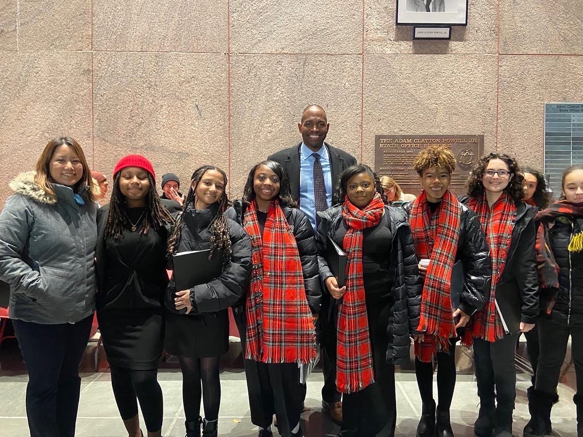 LtGovDelgado's tweet photo. It was a wonderful night celebrating the holiday season at the annual Harlem Holiday Tree Lighting. 

Thank you to all those in the community who came out to make tonight special. https://t.co/WUmf6MvMRn