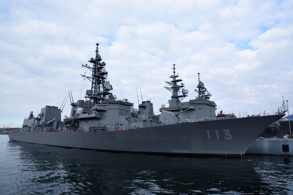 2100_redthunder's tweet photo. たかなみ型護衛艦の4番艦さざなみ
こちらはロービジ塗装です
#海上自衛隊 #さざなみ #DD113 https://t.co/bU0WgInQ10
