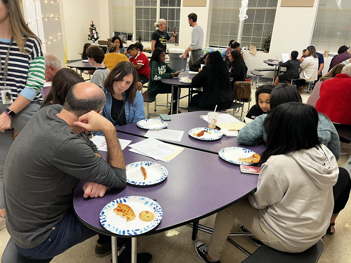 Brandi Thompson tweet media