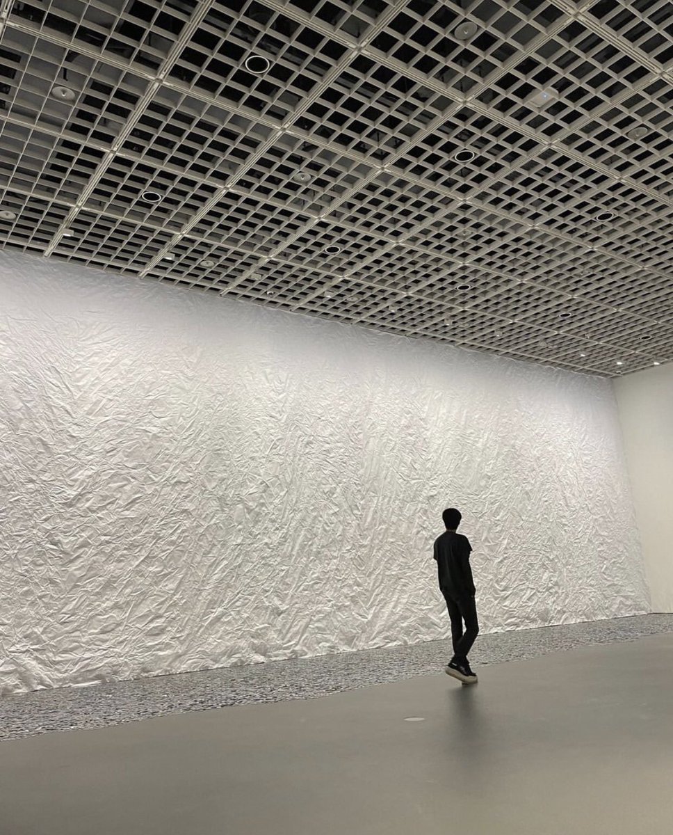 neko3112's tweet photo. 예성さんのYouTubeに出てきた アモレパシフィック美術館2022年12月18日までの展示だそうで 行けそうになーい🥹ﾁ───(´-ω-｀)───ﾝ 
 #Yesung  #yessey  #アモレパシフィック美術館 https://t.co/lt1imHoXSv