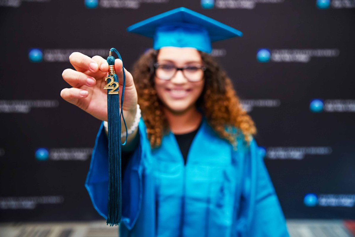 PACPR's tweet photo. 🎓🎈Here's to YOU Class of 2022!! 🎈🎓

Congratulations to all of our Fall 2022 PAC Grads; you did it! 👏🐴💙 #PACGrad #PACproud

To view the full album from yesterday's Fall 2022 Graduate Appreciation Event, please head to our Facebook page! 👈 https://t.co/hI2grsUcgf