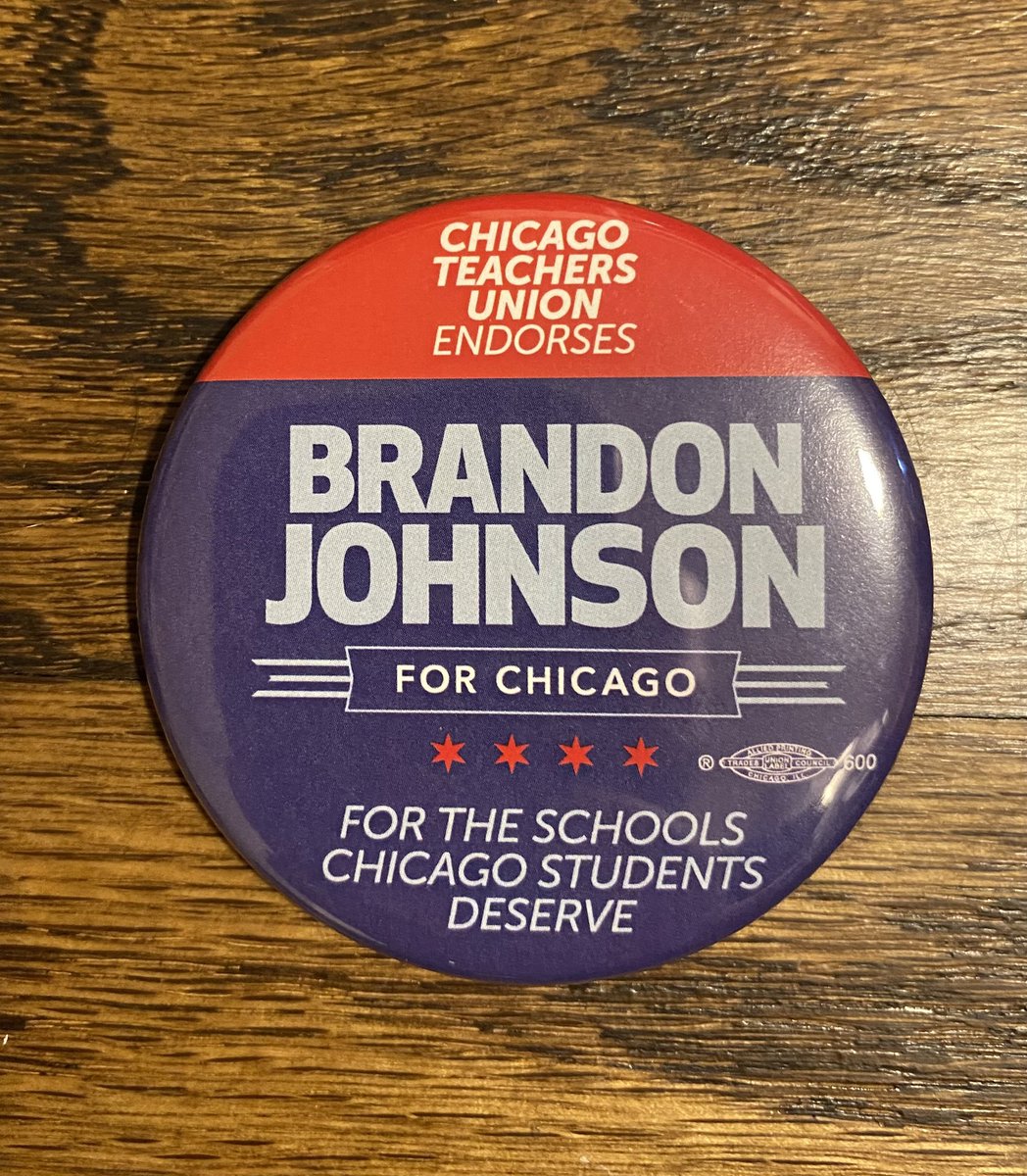 D_Stieber's tweet photo. Havenโt truly liked a mayoral candidate since Karen, so I donโt say it lightly when I saw Brandon is my candidate.
Heโs a former CPS teacher, current CPS parent, holds an elected government position, is brilliant, witty, and reflective. #BrandonForChicago https://t.co/9SD6WAPZ0b