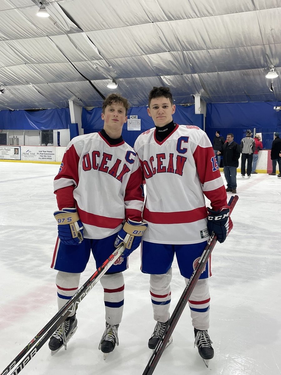 oticehockey's tweet photo. Ocean 10-1 vs RBR                                 Goals Haar 4 Forster 3 A.Mumm 1 Lazar 1 Kelly 1( 1st Goal)
Assists - A.Mumm 3 Haar 2 OMumm 2 Lazar 2 tritto 2 Katz 2 forester 1 - Leonardi in net! @Oceanathletics @ShoreAthletics @MonRegHS @OTBoosterClub https://t.co/GP6q75kpuK