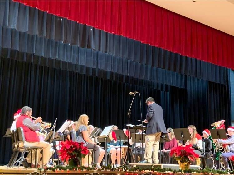 glndschools's tweet photo. Our school division is so very lucky to have Jay Sykes leading our @goochlandbands students!  All four bands were excellent tonight!  Thank you, Mr. Sykes, for everything you do! https://t.co/7YBeSuhWLY
