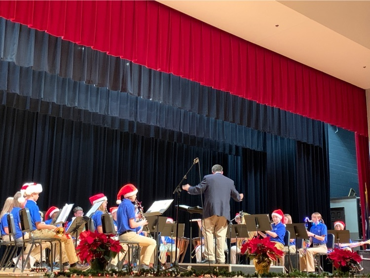 glndschools's tweet photo. Our school division is so very lucky to have Jay Sykes leading our @goochlandbands students!  All four bands were excellent tonight!  Thank you, Mr. Sykes, for everything you do! https://t.co/7YBeSuhWLY
