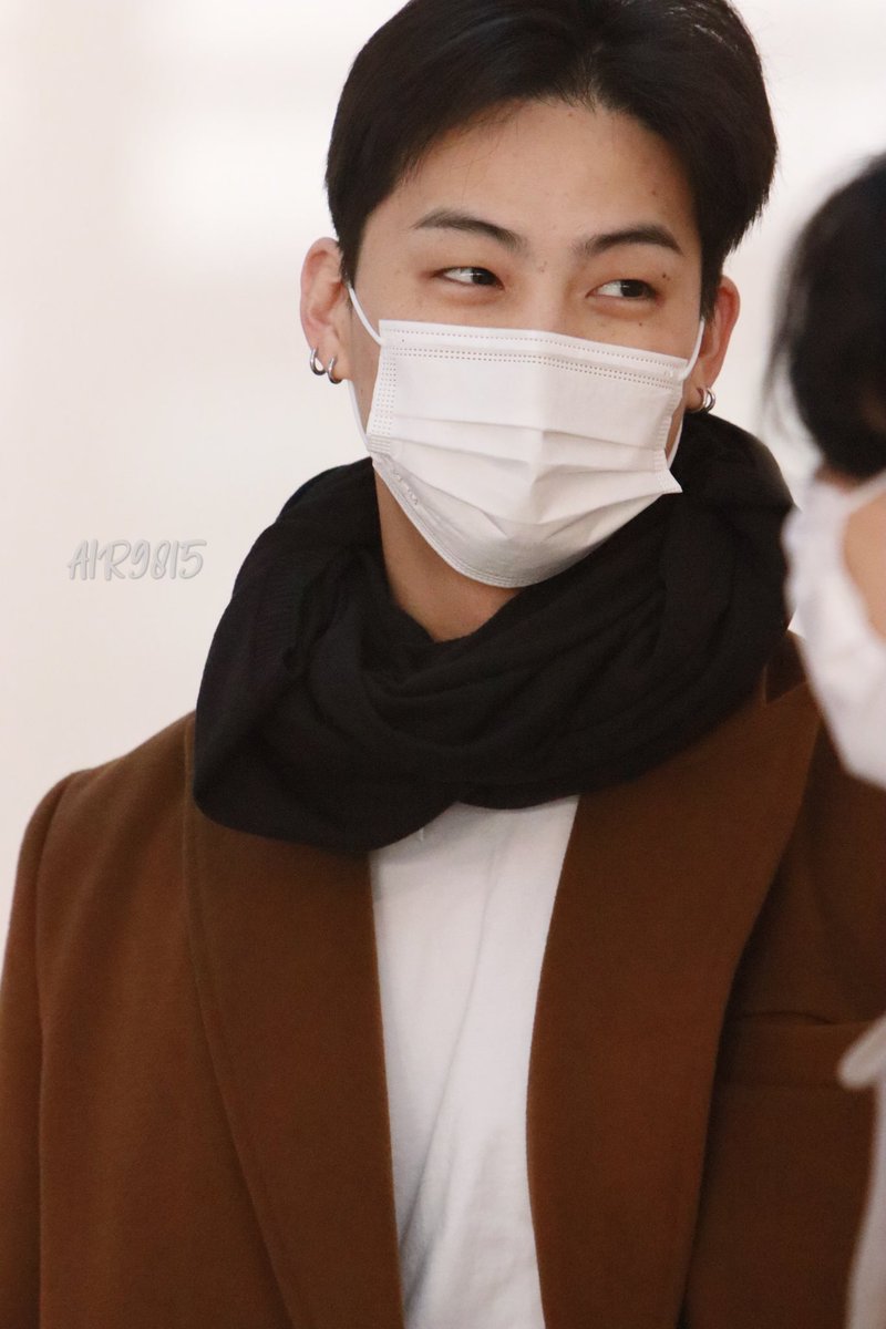 AIR9815's tweet photo. 20221209 ICN-HK 출국🛫

잘 갔다와요 재범이 오빠✨🤍 
#JAYB @jaybnow_hr https://t.co/FM73JytiMf