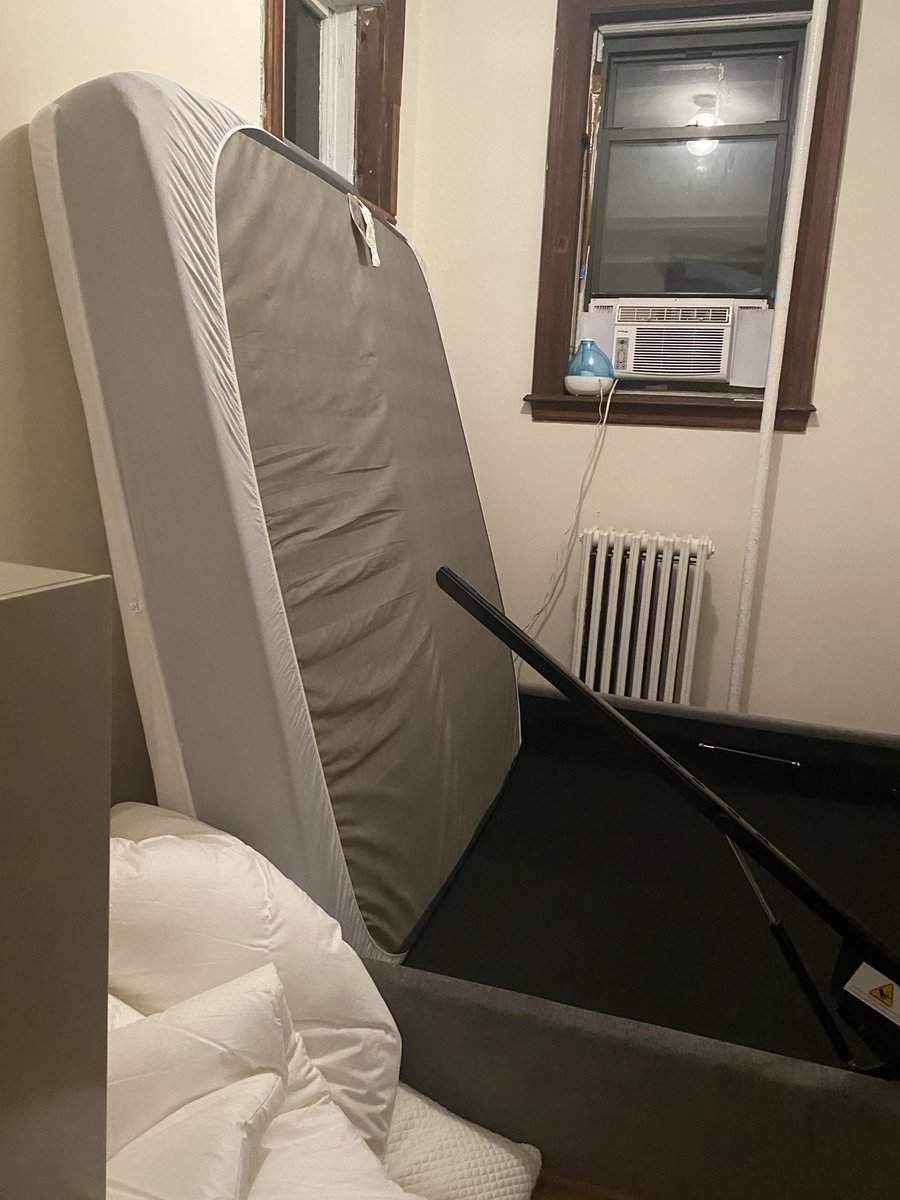 bmchugh22's tweet photo. I shit you not this is how @westelm delivery left my bed after saying the main part didn’t ship and it won’t come until FEBRUARY. https://t.co/2qfJW1xczE