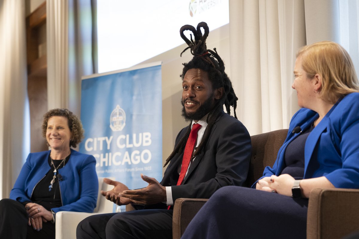 CityClubScene's tweet photo. U.S. Surgeon General Dr. Vivek Murthy @CityClubChicago @Surgeon_General @DrArwady @MikeSimmonsChi @LurieChildrens @AftrSchoolMttrs @AdlerUniversity https://t.co/fdUIoE6UHs