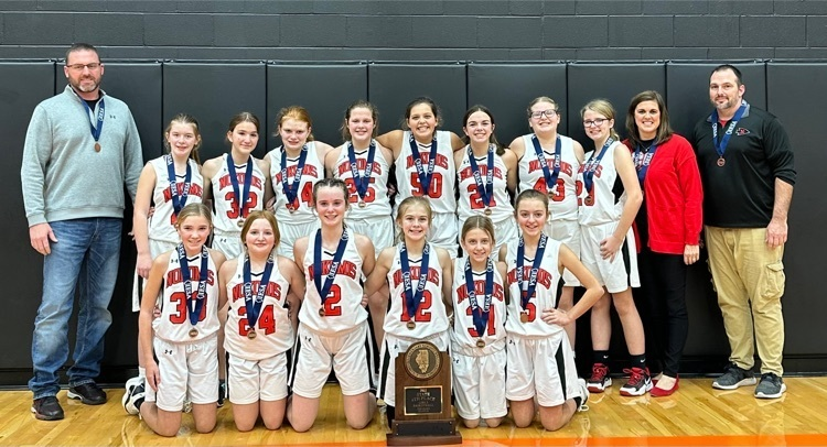 NokomisSchools's tweet photo. Congratulations to our 7th Grade Lady Braves for earning 4th Place at the IESA State Tournament!! 🔴🏀🏆 #NOKOPROUD https://t.co/jbBYSFtroT