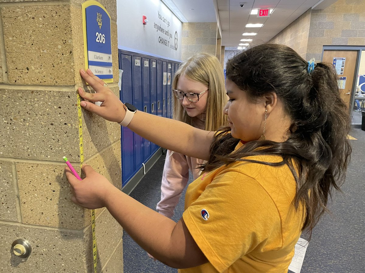 nesbittmath's tweet photo. Lots of lightbulbs today when our measured hypotenuse matched with our calculated hypotenuse using the Pythagorean Theorem! https://t.co/PXZlX9qA1v