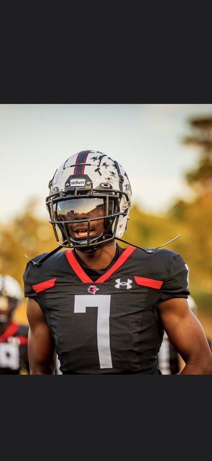 I got a chip on my shoulder, I got things to prove!🫡