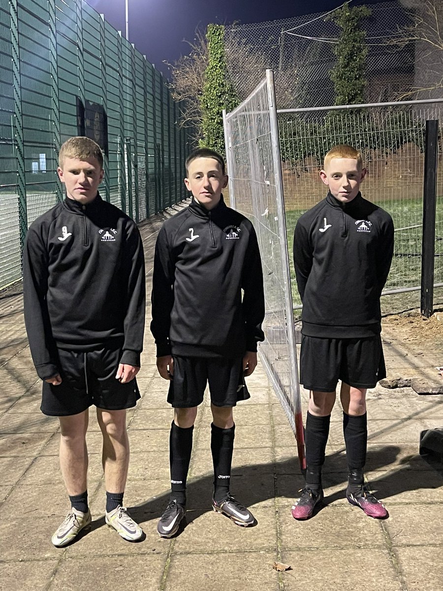 Massive shoutout to our 3 players selected for the west region squad.

Well done lads proud of everyone of yous the hard-work continues 💙

MTS 💙🖤🤍⭐️