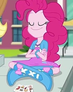 partyresurge's tweet image. sigh of relief.

❝  my friends call me Pinkie Pie . guess it’s  pretty obvious—  i was just wandering around, it’s nice to meet ya regardless ! ❞