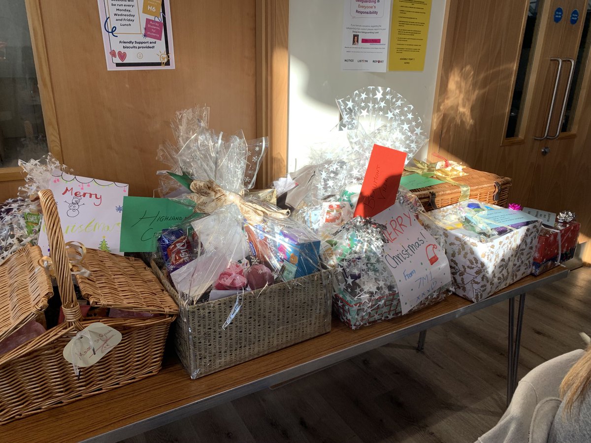 BeaulieuPrimary's tweet photo. A wonderful celebration at Beaulieu for our Feast day. Our students have created over 50 hampers which will be distributed to charities across the island today and tomorrow. Our students in 2022, demonstrating the values held by our founding Sisters of the Immaculate Conception🙏🏻 https://t.co/eIUAmXAEi1