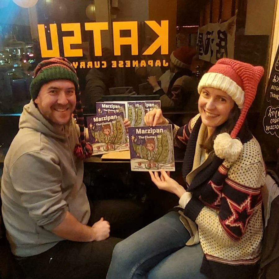 BobbyTailsBooks's tweet photo. ❤️COMPETITION WINNER!❤️

After scoffing their weight in katsu @katsuglasgow, Lynsey and Blair signed a copy of Marzipan the Clumsy Elf for our competition winner..... 

⭐CAROLINE EASTON!⭐
@cazisawinner

Thanks everyone who entered. Get your copy before Christmas on Amazon!🎄 https://t.co/5GLiFYyvHH