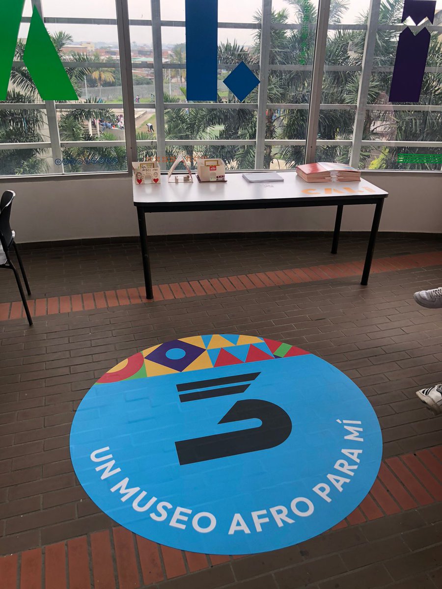 MVRColombia's tweet photo. Marzo 2022: Hoy recordamos la participación de #UnMuseoParaMí, por invitación del Museo Nacional de Colombia, en los Laboratorios Comunitarios de Co-Creación celebrados en marzo en Cali y Cartagena, para diseñar el primer Museo Afro de Colombia. @museonacionalco @IcomOfficiel https://t.co/9I3thwPAal