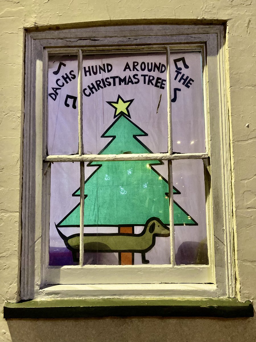 Horncastle Window Wanderland tweet media