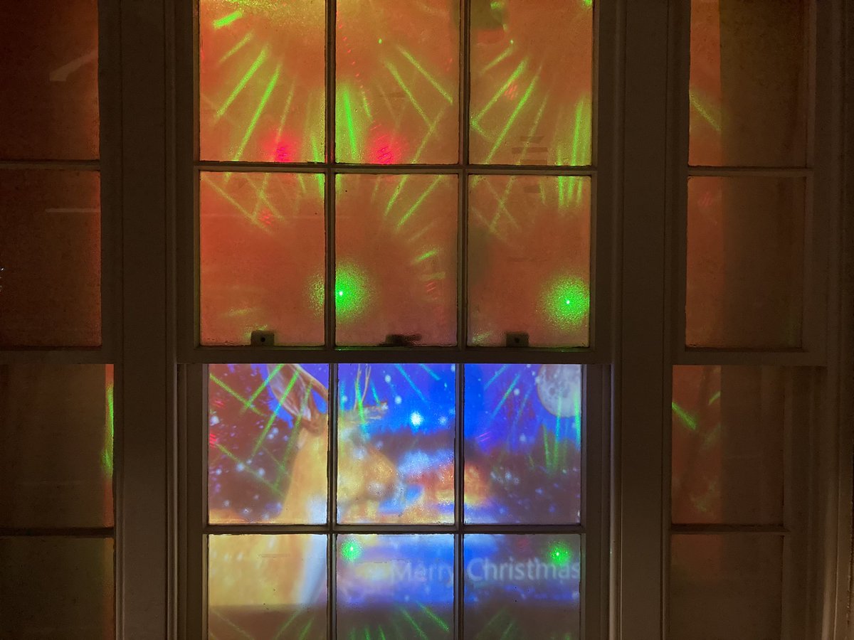 Horncastle Window Wanderland tweet media