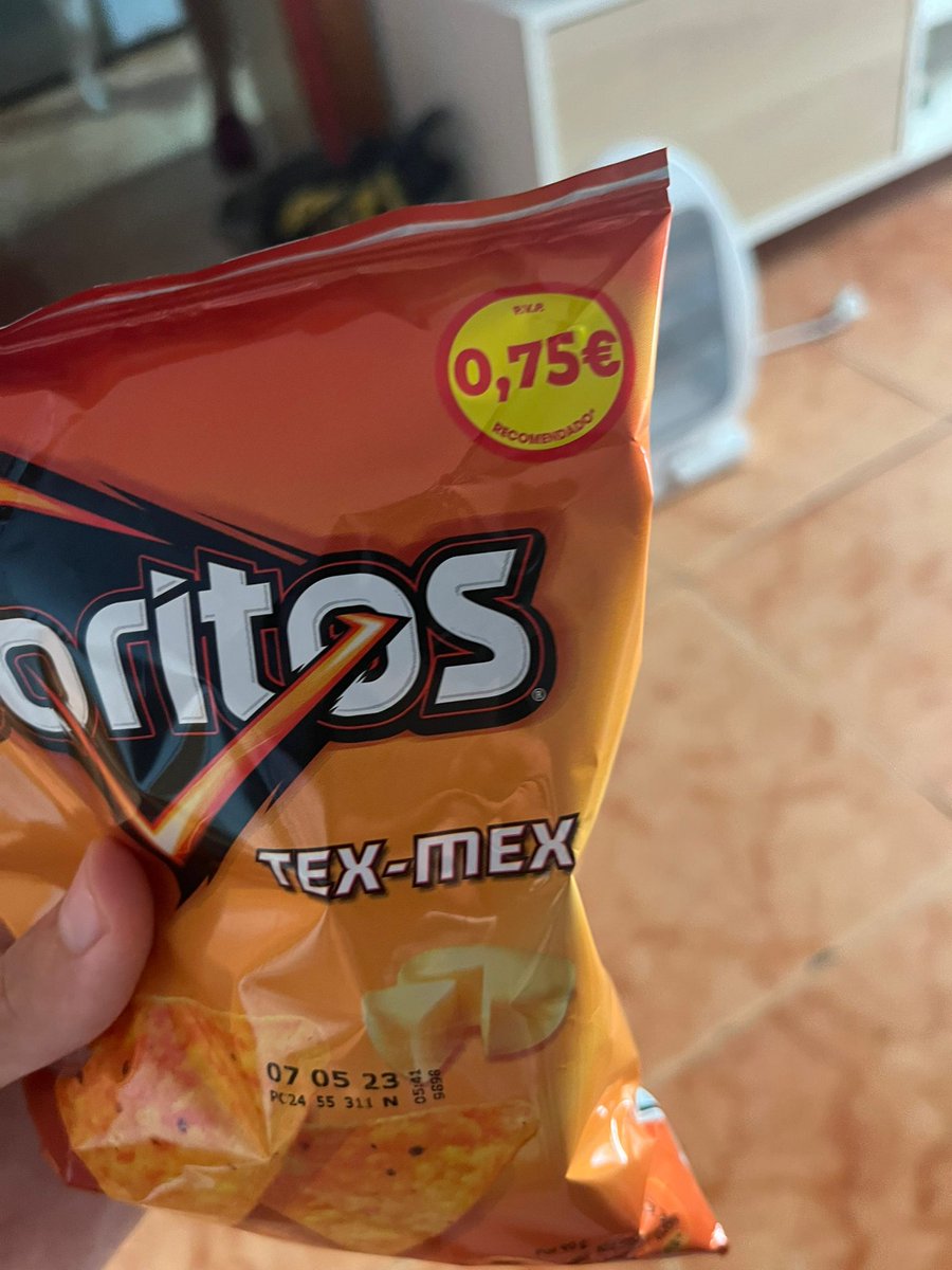 RechistenT's tweet photo. @RSTV_anfitrion An subido la bolsa de doritos de 0.50 a 0.75 y con mucho menos contenido https://t.co/PE9yJDYCVn