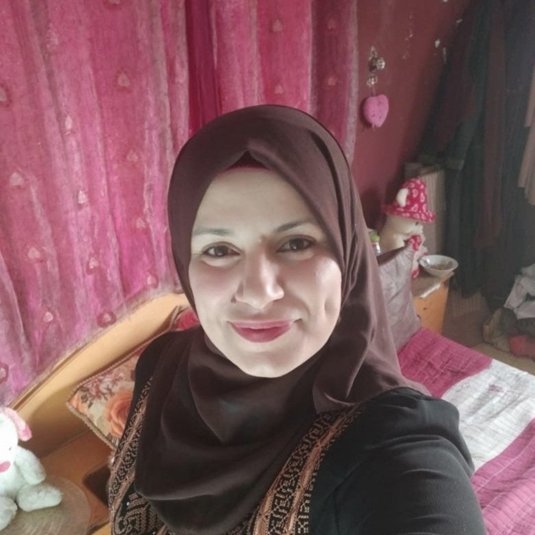 Selam hesabı yeni açtım iyi çakan varsa üstüne para bile öderim Whatsapım Profilimde aletine güvenenler bana ulaşın 😊