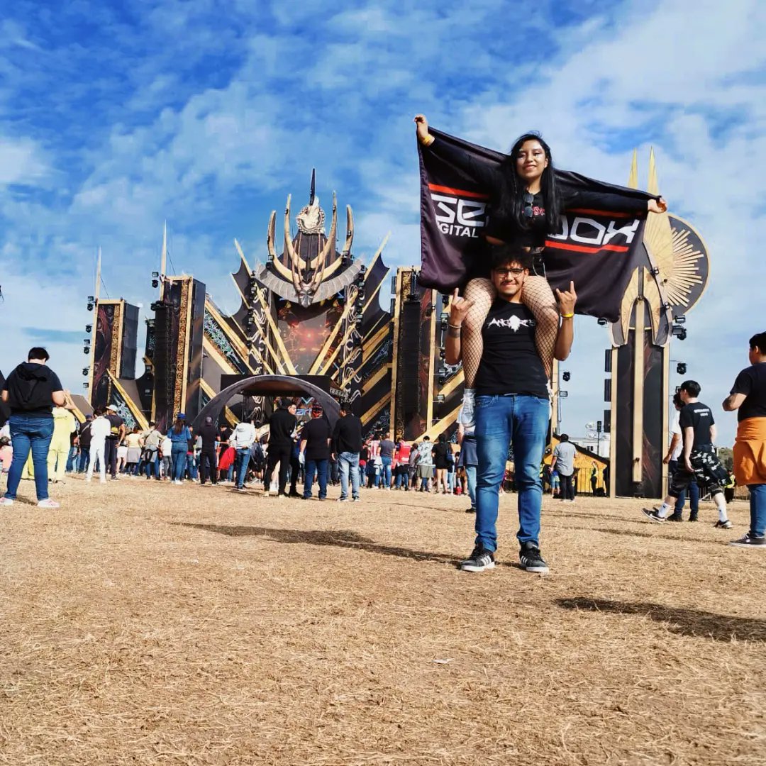 gabba_midnight's tweet photo. El mejor día del año ❤️⚙️💫
#gearboxdigital https://t.co/0E5FztuoBs