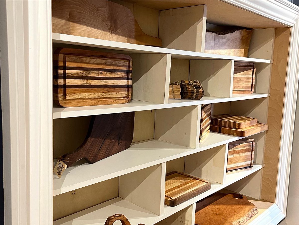 SoupJones52's tweet photo. Check out our new shop featuring crafts and home goods custom made by @heirloom_woodworksnj . Coasters, cutting boards, charcuterie boards and more!! Plus, customized sizing and laser engraving are available upon request!! Perfect for gifts AND everyday home use! #forestlumbernj https://t.co/9p0LwlqdrH
