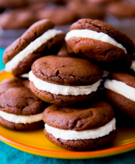 I will never say no to a homemade Oreo cookie or a slice of pumpkin roll 👩‍🍳 #Tweetthehalls #MBEDCHAT #ICT361