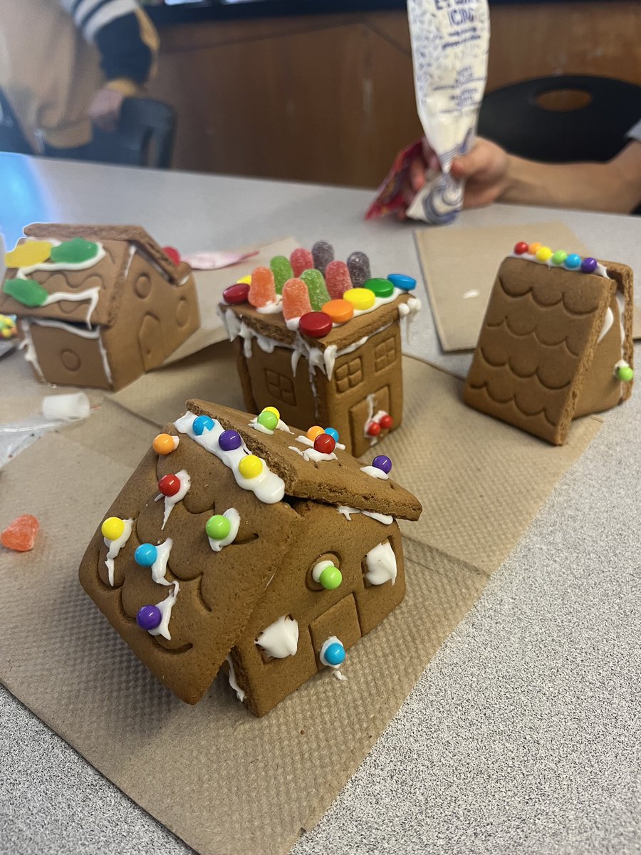 TecumsehPS's tweet image. Slay Squad is delicious!