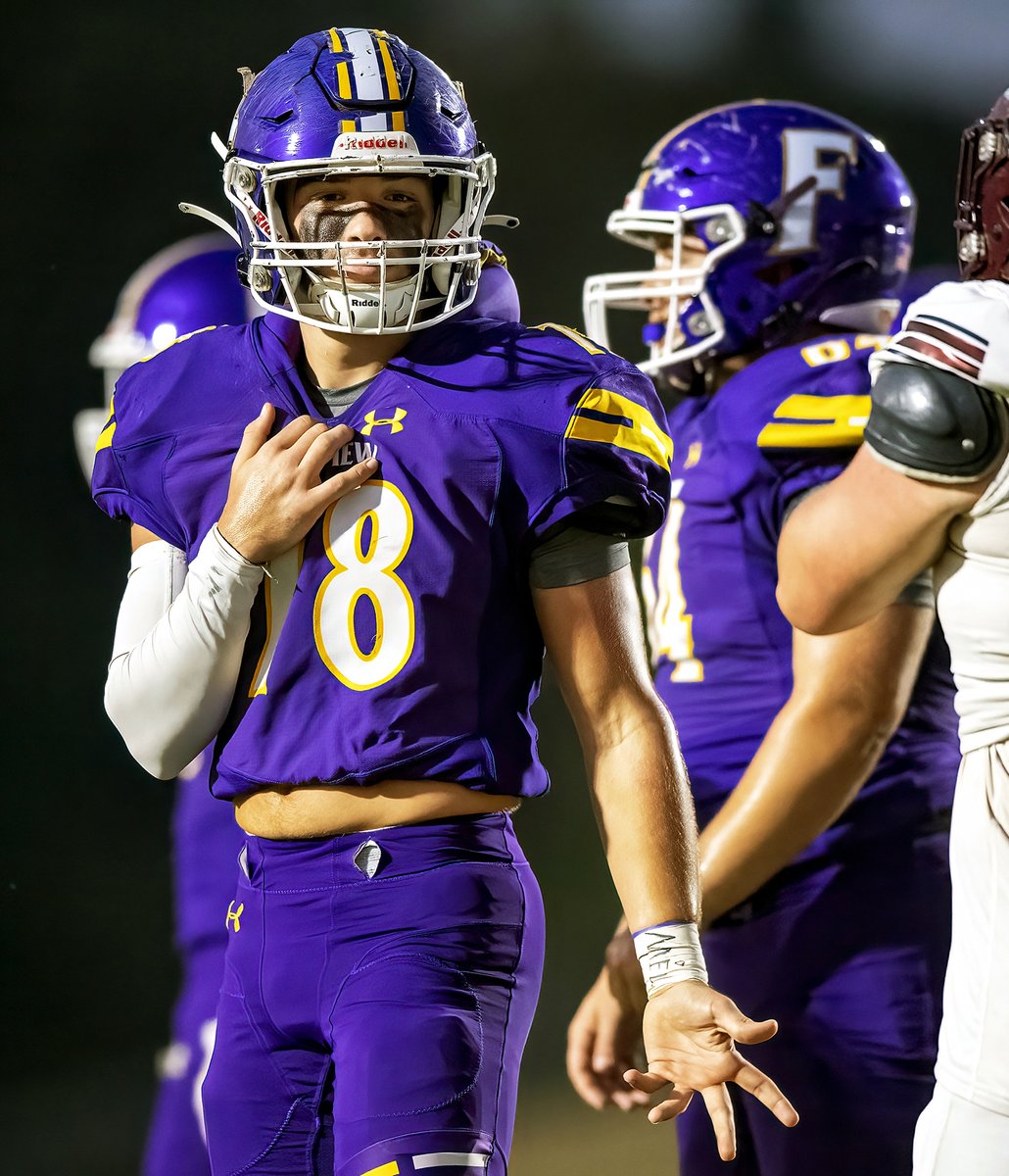 winfreyjake's tweet photo. ALL-COUNTY FOOTBALL TEAM: Fairview’s Frost named Overall MVP; Whatley, Smith, Jennings, Scott claim other top honors
https://t.co/MIQ2pCxttd https://t.co/4C8gMhN7kc