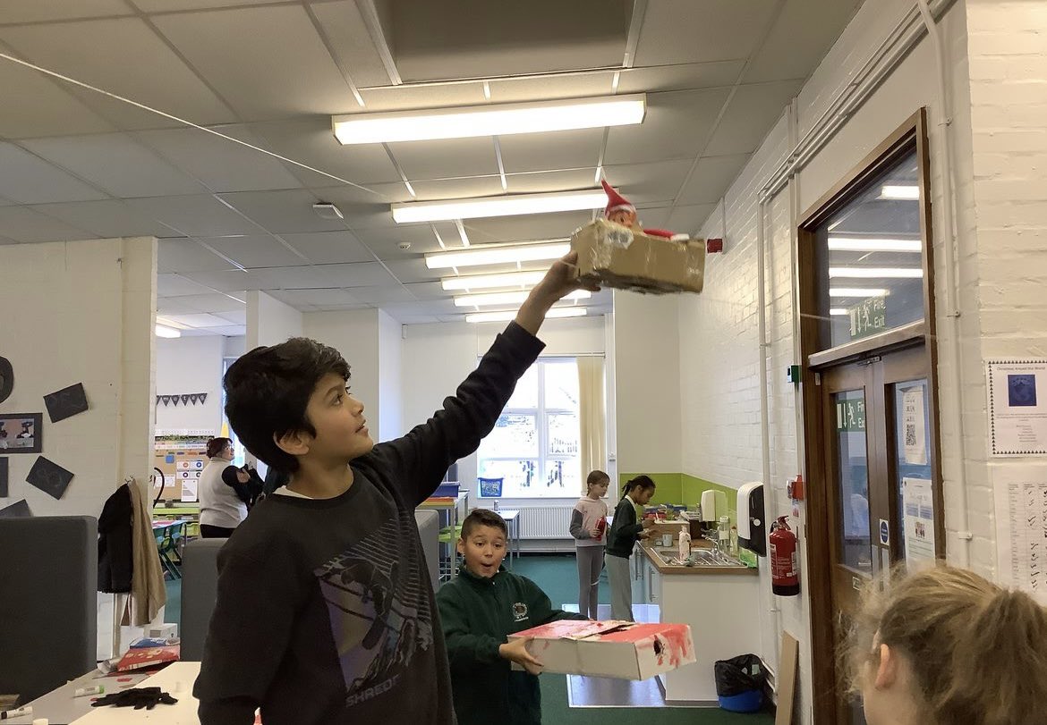 Springwood_Prm's tweet photo. Year 5 and 6 have had great fun, working cooperatively, to make vehicles for our elves to travel down their zip wire
#springyear5and6 #springstem #springcollaboration #springdesignandtechnogy @csc_stem https://t.co/59EJuO8meg