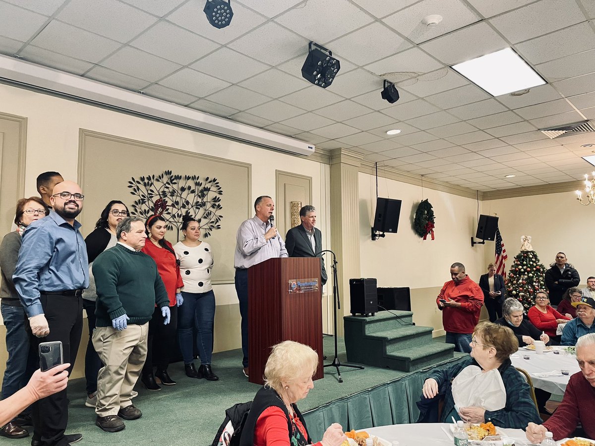 CityofPawtucket's tweet photo. The Annual Mayor’s Holiday Dinner for seniors is a long-standing tradition in Pawtucket. Thank you to our elected officials, City of Pawtucket employees, Pawtucket Public Safety, &amp; the Leon Mathieu Senior Center for serving seniors and to the local establishments for donating!🎄 https://t.co/AXtD4J0nuD