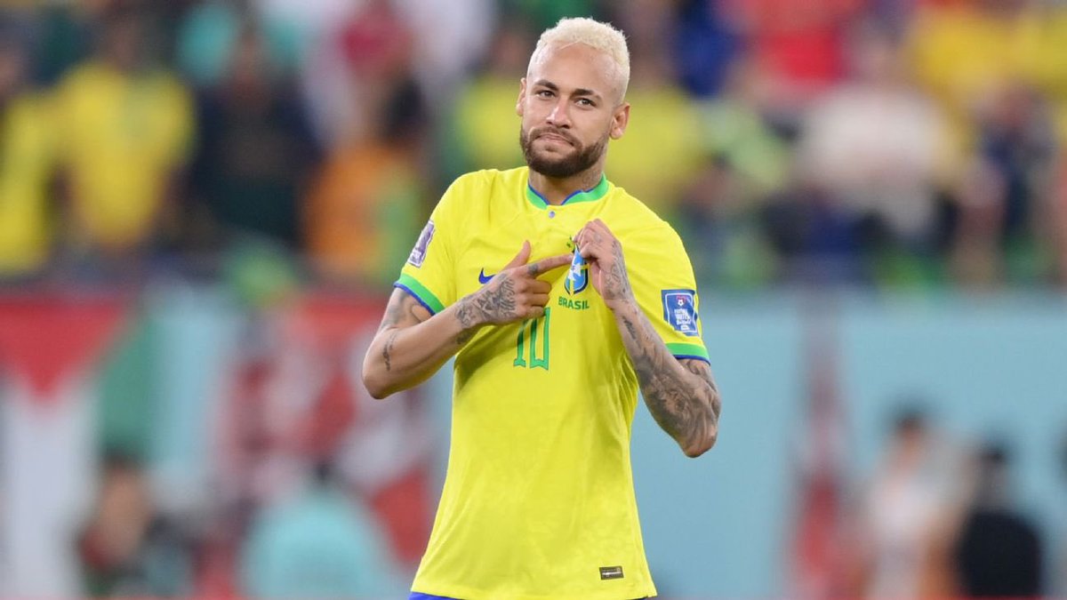 GingaBonitoHub's tweet photo. World Cup Statistics:

🇧🇷 Neymar:

🏟️ 12 Games
⚽️ 7 Goals
🅰️ 3 Assists
10 G/A in 12 Games (0.83)

🇦🇷 Messi:

🏟️ 23 Games
⚽️ 9 Goals
🅰️ 6 Assists
15 G/A in 23 Games (0.65)

🇵🇹 Cristiano Ronaldo:

🏟️ 21 Games
⚽️ 8 Goals
🅰️ 2 Assists
10 G/A in 21 Games (0.48) https://t.co/gjtARdmViU