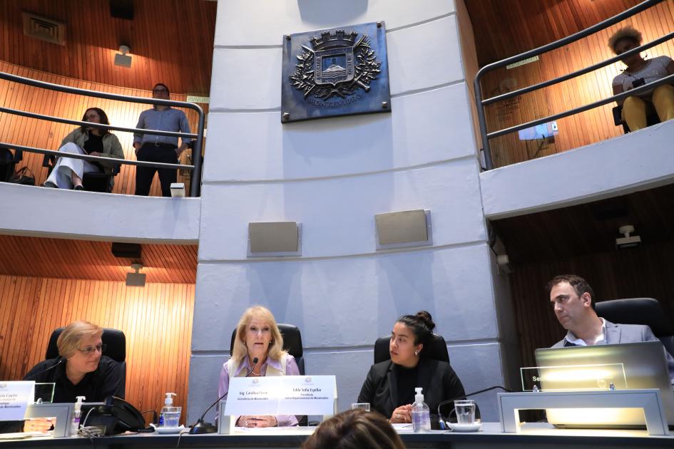 lconectadas's tweet image. #legislaturasconectadas 
#juntadepartamentaldemontevideo 

La Junta Departamental de Montevideo realizó seminario sobre Hidrógeno Verde en Uruguay

La nota completa aqui ⤵️

gub.uy/junta-departam…

#internacionales #hidrogenoverde #legislaturas #parlamentos