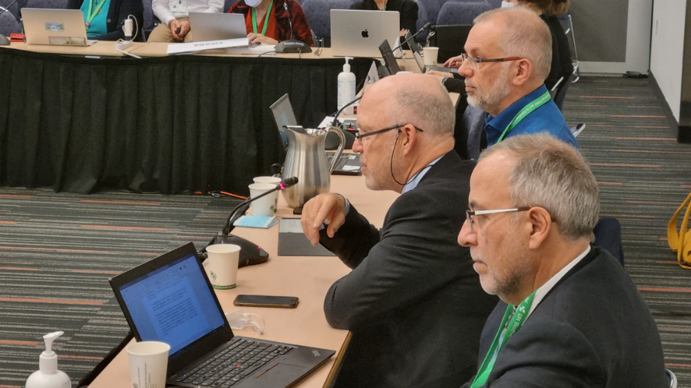 MoE_CZ's tweet photo. Czech EU Presidency are negotiating with a number of partners at #COP15. Today with NGOs that have an interest in a number of topics in the GBF. For example, how to integrate biodiveristy conservation into government policies and private business. #CZPRES #ForNature https://t.co/gmQgqG6ZLF