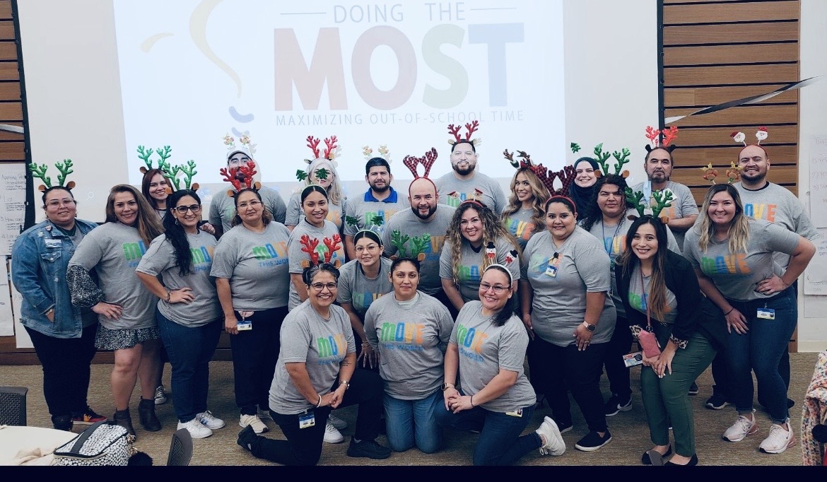 move_thisworld's tweet photo. Check out #MoveThisWorld's impact at @IDEAschools!

"Site Administrators continue to help our scholars identify and navigate through their emotions by implementing Move This World during after-school programming.” -Stephanie Brouwen, Regional Out of School Programming Manager I https://t.co/DCH3T0UmhS