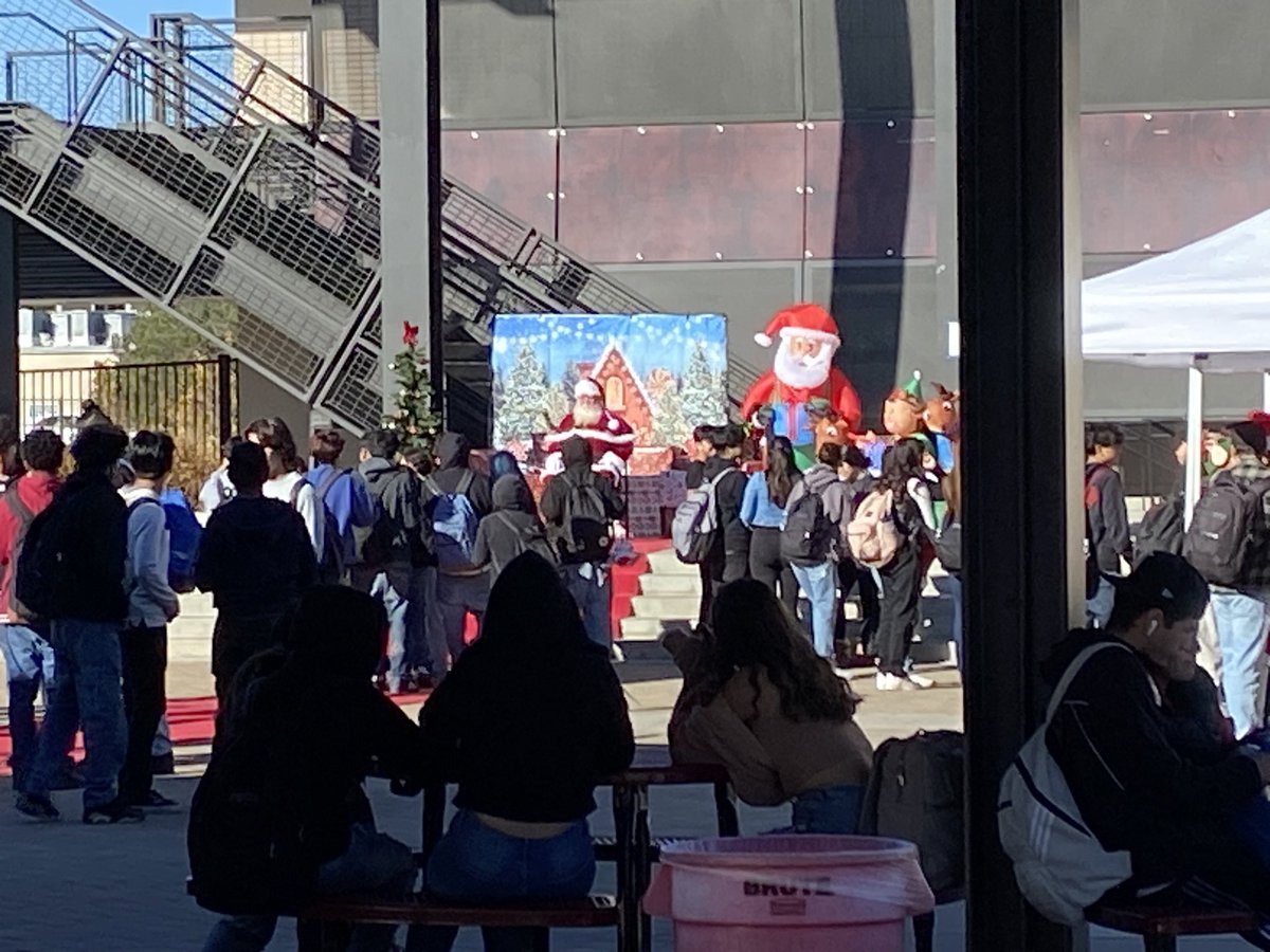 Santa came to SOH