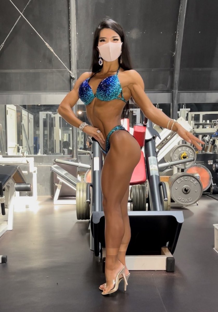 maxgym1997's tweet photo. 2022.12.9(金)MAXGYM所属 板谷成美選手、今年の大会出場結果は
SPORTEC CUP 2022 9位
西日本選手権大会 オーバーオール優勝
本当におめでとうございます🥇🏆
🇯🇵オールジャパンチャンピオンシップス
158cm以下級 12位
大きな大会ばかりの出場お疲れさまでした。　
#ビキニフィットネス 
@naaaalulemon https://t.co/jbbpUVfQ0G