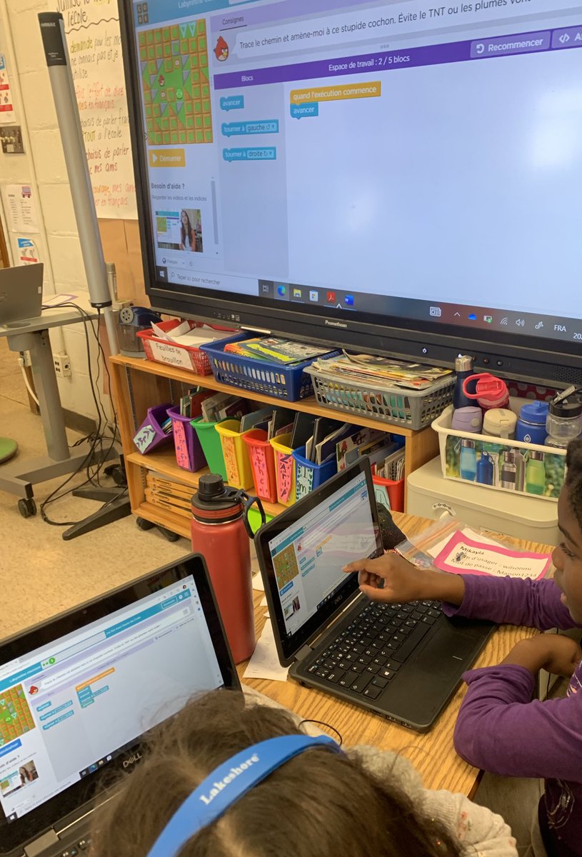 MadameFatimaK's tweet photo. Heure de Code à l’école @EEMathDaCosta! Les élèves ont exploré une variété d’outils, la communication et la collaboration étaient au rendez-vous des plus petits au plus grands!  #HeureDeCode #HourOfCode #coding #codage #beebot @hourofcode @AidePedago https://t.co/E6EP0vh0SW
