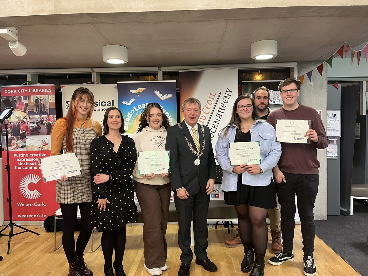 Tfitzgeraldcork's tweet photo. Incredible musical night at #Hollyhill @corkcitycouncil library “Knocka on Top 🎶 We are aiming to the Top” Musical neighbourhoods brings out the best of talent @thekabinstudio @CorkETB worthwhile investment under SEEP funding @DarraghOBrienTD @pjcoogan https://t.co/3imKYjjf4X