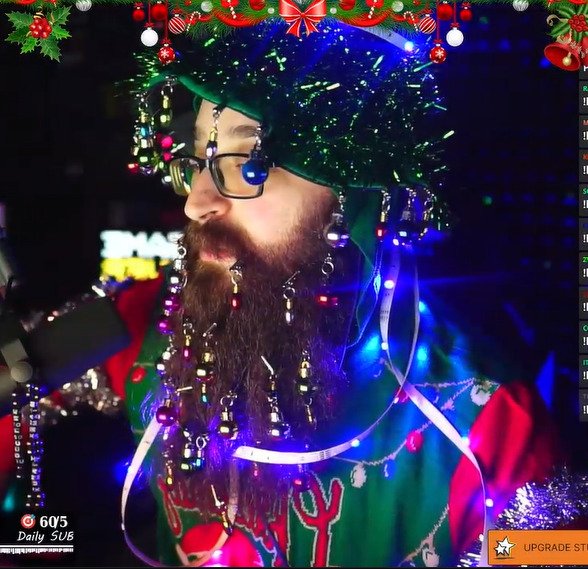 RakkiTv's tweet photo. Sono state 7h di live bellissime, andate ben oltre le mie aspettative..
66 sub totali e non avevo abbastanza addobbi per coprire così tante sub, tant'è che ho iniziato a mettere di tutto addosso.. 🤣
Al di là delle sub, mi sono divertito davvero tantissimo.
GRAZIE 🙏 https://t.co/zQvozFZk9X
