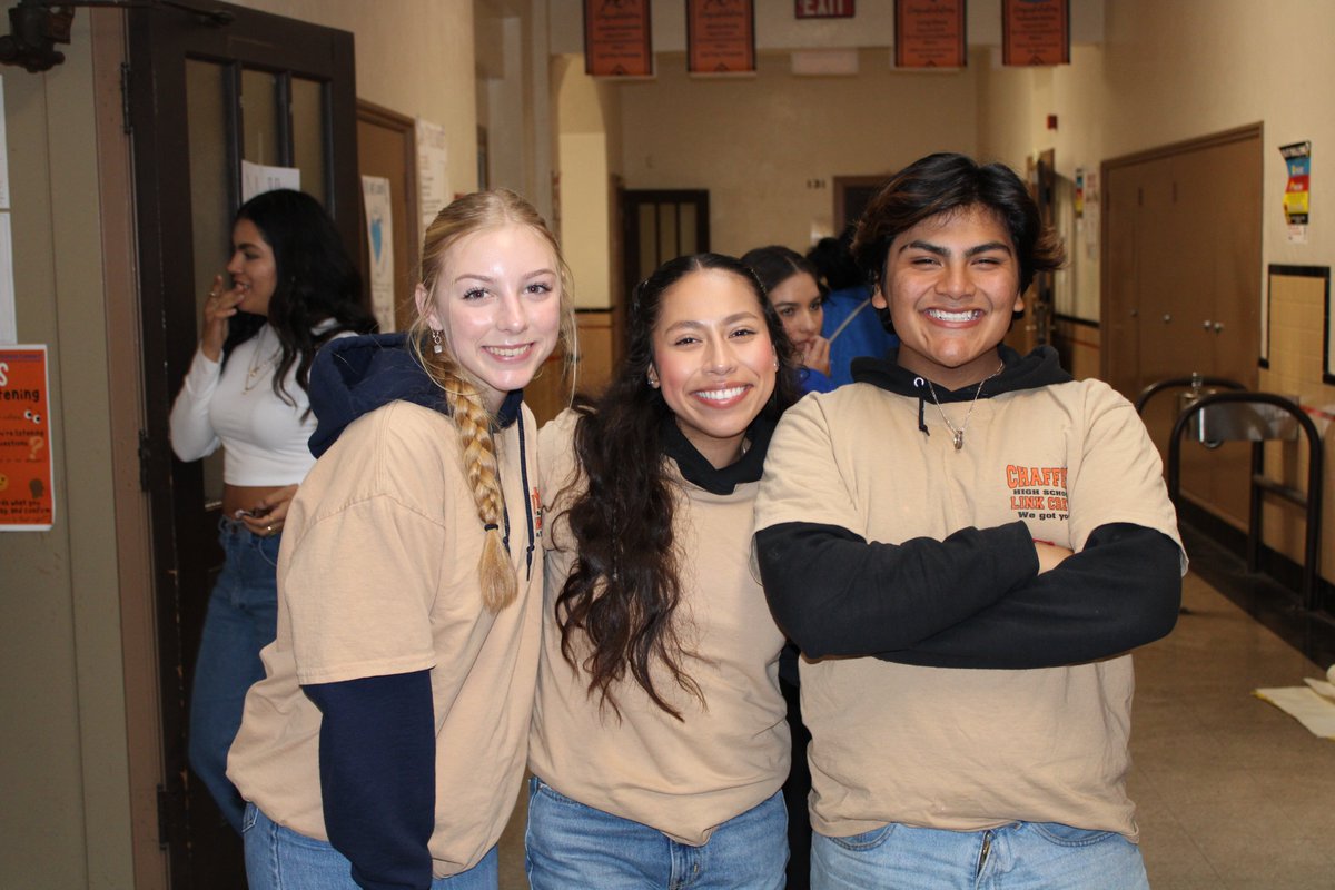 CHSYRBK1911's tweet photo. Our Tigers getting their study on at Cocoa&amp;Cram🐯📚 @ChaffeyHSTigers https://t.co/zGnBHfSmZg